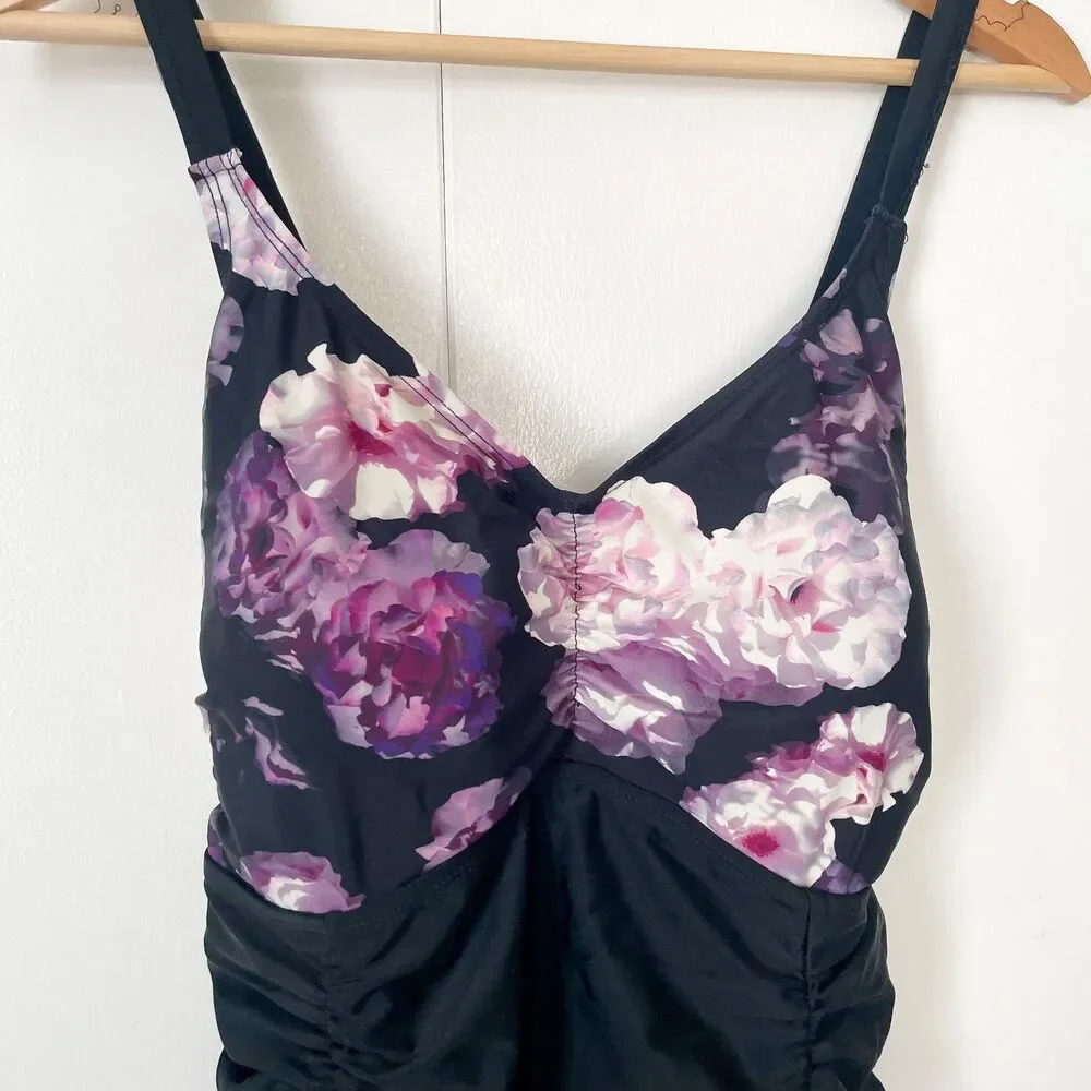 Torrid One Piece Swimsuit Floral Purple, Size 2 18/20